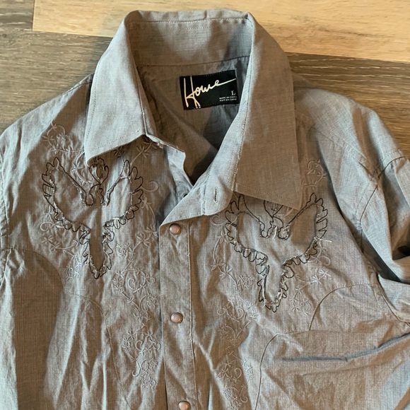 Howe Shirt - Picture 1 of 1